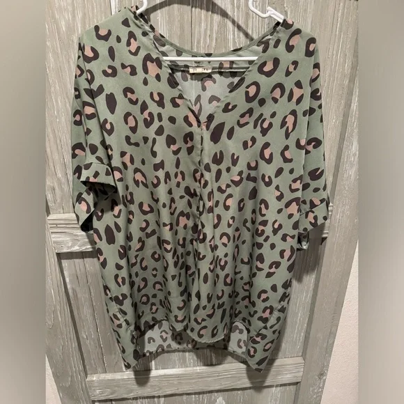 Olive green Jodifl blouse - Picture 1 of 3